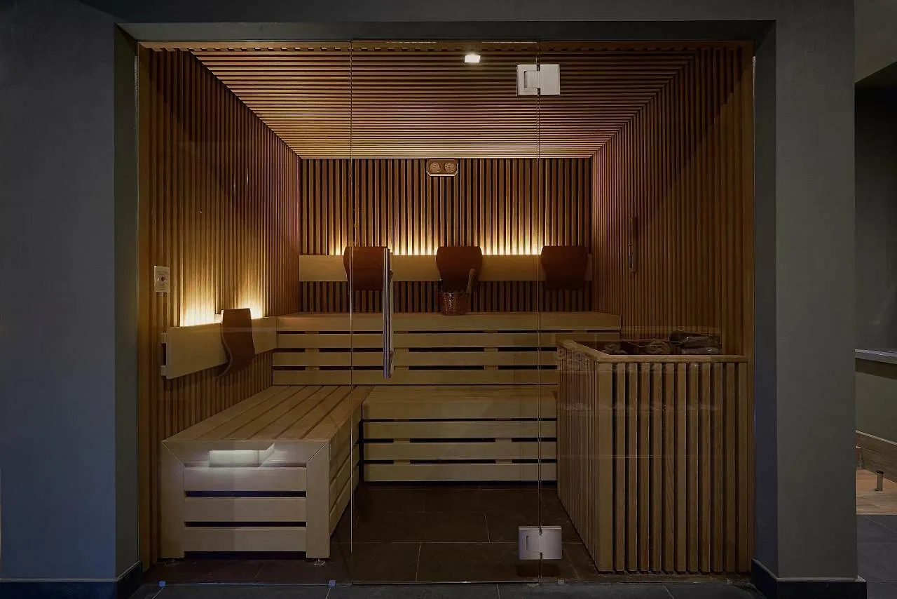 Link124 Hotel Parma 4*,  Italy