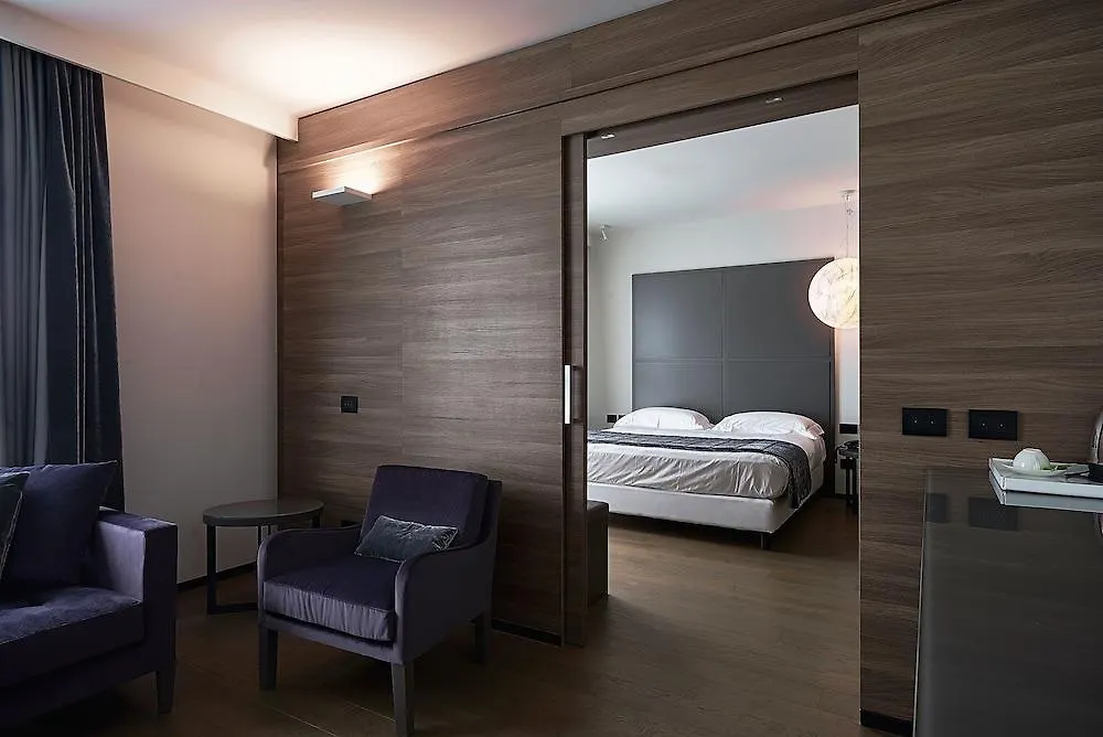 Link124 Hotel Parma 4*,  Italy